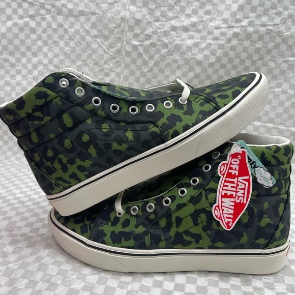 Vans Men’s Comfycush Sk8-Hi Leopard Cactus Scarab Sneakers VN0A3WMB9L9